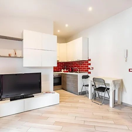 Romantico Monolocale Veranda Privata Vista Mare Апартаменты *