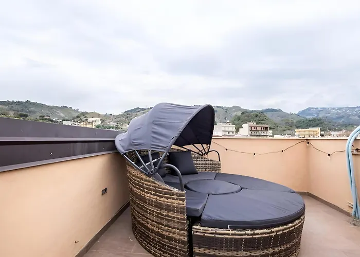 Romantico Monolocale Veranda Privata Vista Mare 公寓 *